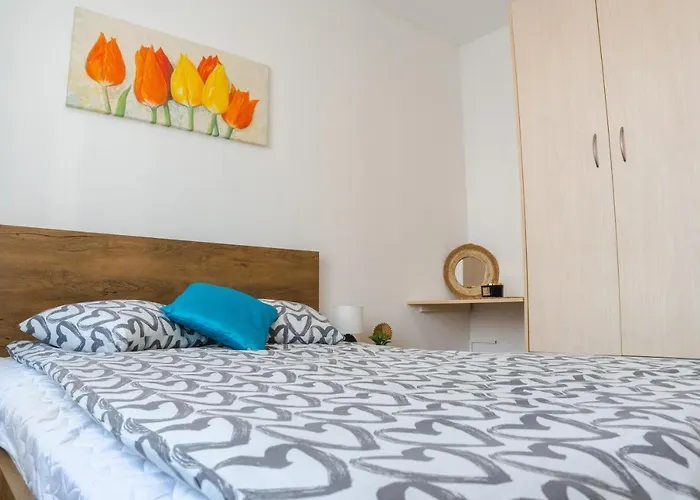 Flexible Selfcheckins 52 - Zagreb - Parking - Loggia